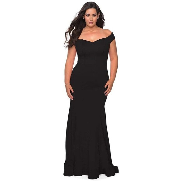 LA FEMME CURVE Size 12W Off Shoulder Black Jersey Train Trumpet Dress NWT Flaw